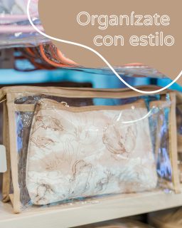 Organizar también puede sentirse bonito ✨Nuestros estuches y neceseres mantienen todo en su lugar mientras le suman estilo a tu rutina.#maquillaje #bolsa #organizacion #inka #estuche #regalo #mujer