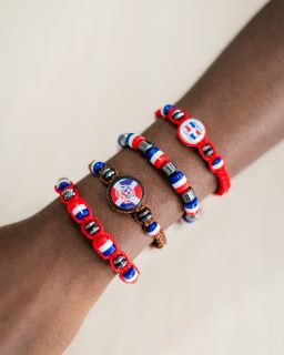 Orgullo que se lleva en la piel 🇩🇴Pequeños detalles que representan historia, identidad y el amor por nuestra tierra.#independencia #RD #orgullodominicano #rojoazulyblanco