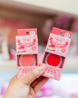 Ligero, suave y con ese acabado que parece aire sobre la piel. ✨Este blush Soufflé tiene una textura delicada que se difumina fácil y deja un rubor natural, como si viniera desde adentro. 💕Disponible en Inka.#InkaBeauty #BlushLovers #MakeupEssentials #GlowNatural #InkaFinds