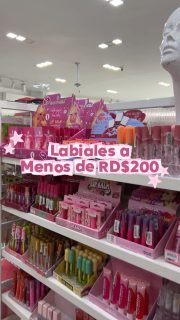 ✨ Girl Math: si cuesta menos de RD$200, prácticamente ya es un "sí". 💄😂¿Cuántos te llevarías? 👇#GirlMath #Labiales #BeautyRD #MakeupAddict #InkaAccesorios