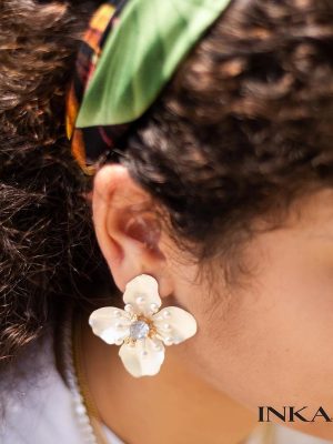 arete de flores