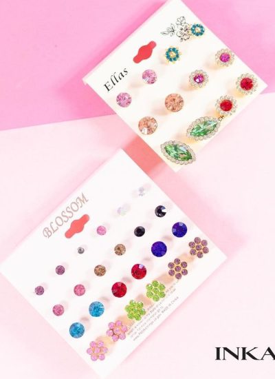 aretes pequeños de colores