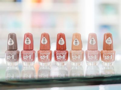 esmaltes en gel en tonos nude